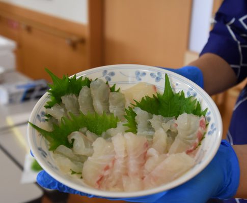 垣屋寿司　～鯛の解体ショー・鯛料理～
